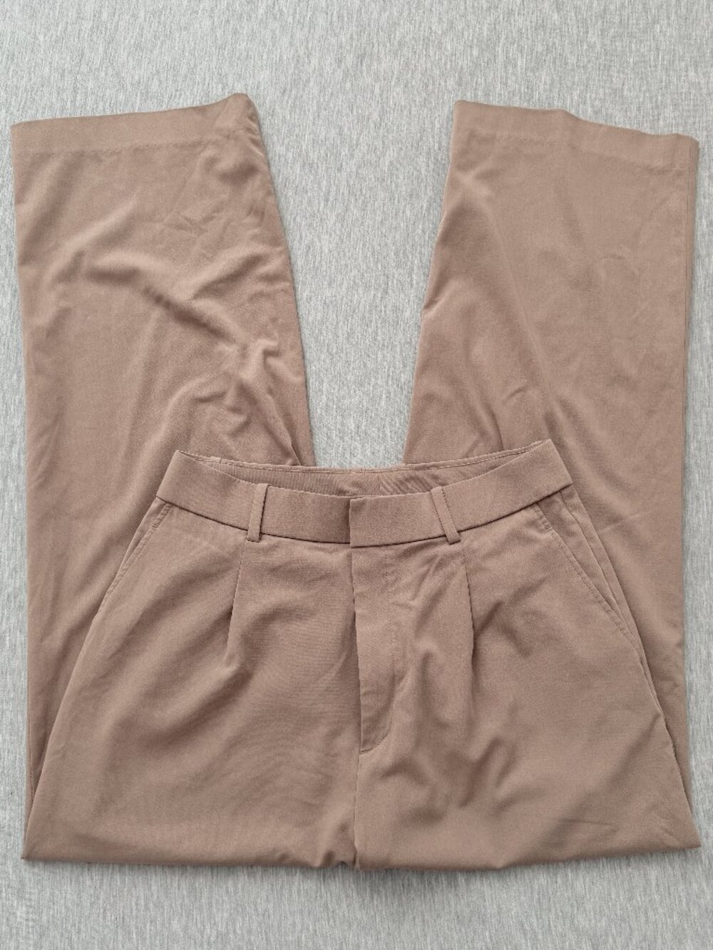 UNIQLO Women's Pleated Wide Pants - Beige